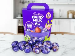 Cadbury Chokoladeæg Egg Hunt 22-pak
