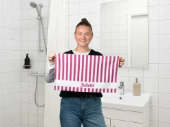 Håndklæde med Egen Tekst - Stribet