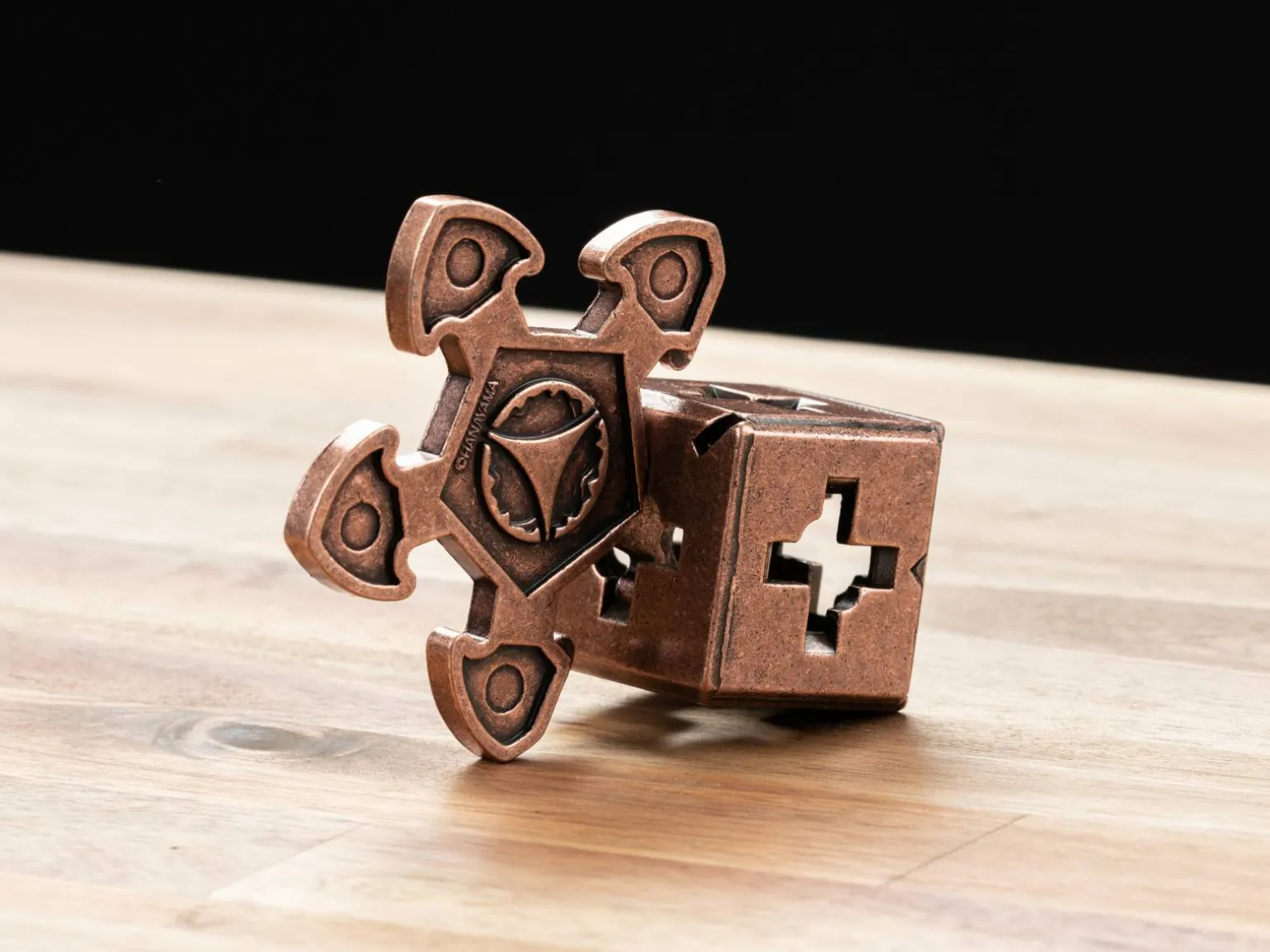 Huzzle Games Metalpuslespil
