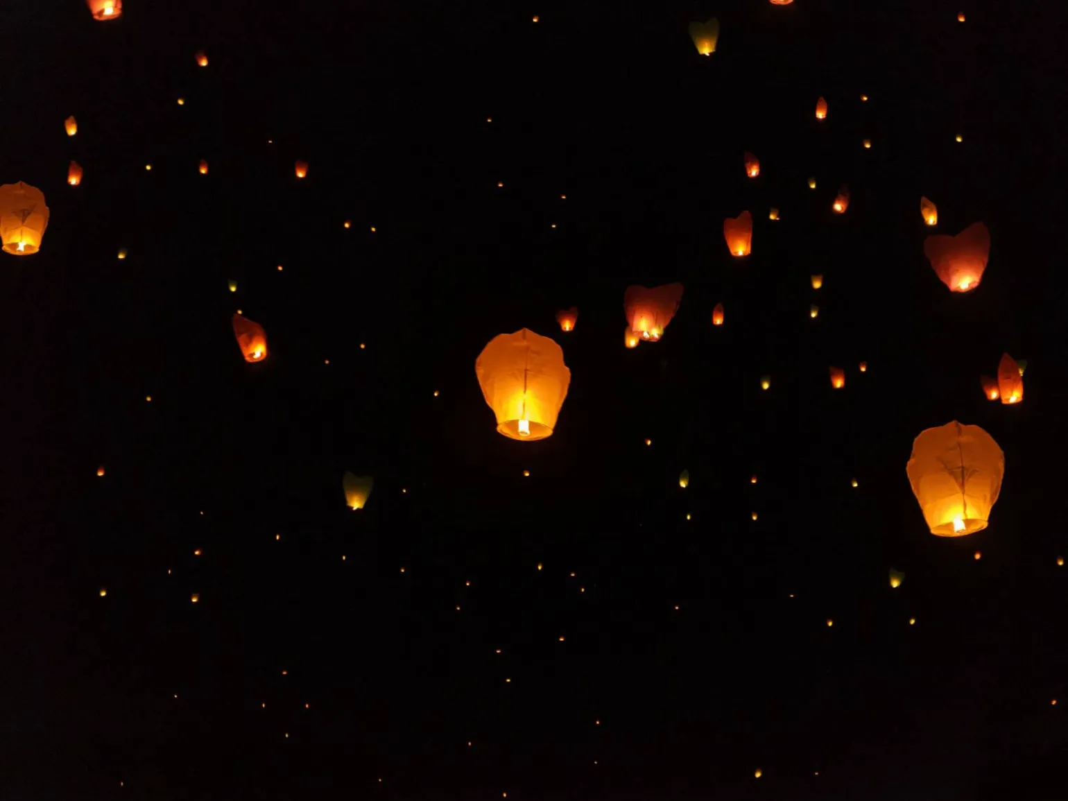 Khom Loy - Spralla