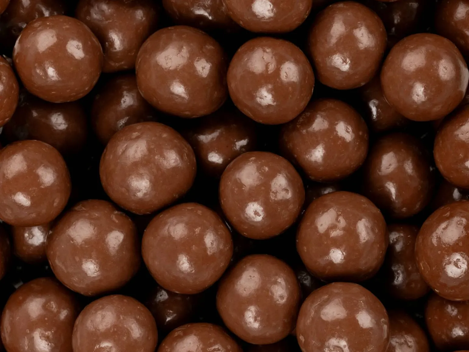 Majskugler Chokolade Bland-selv slik i kasser 1,3 kg