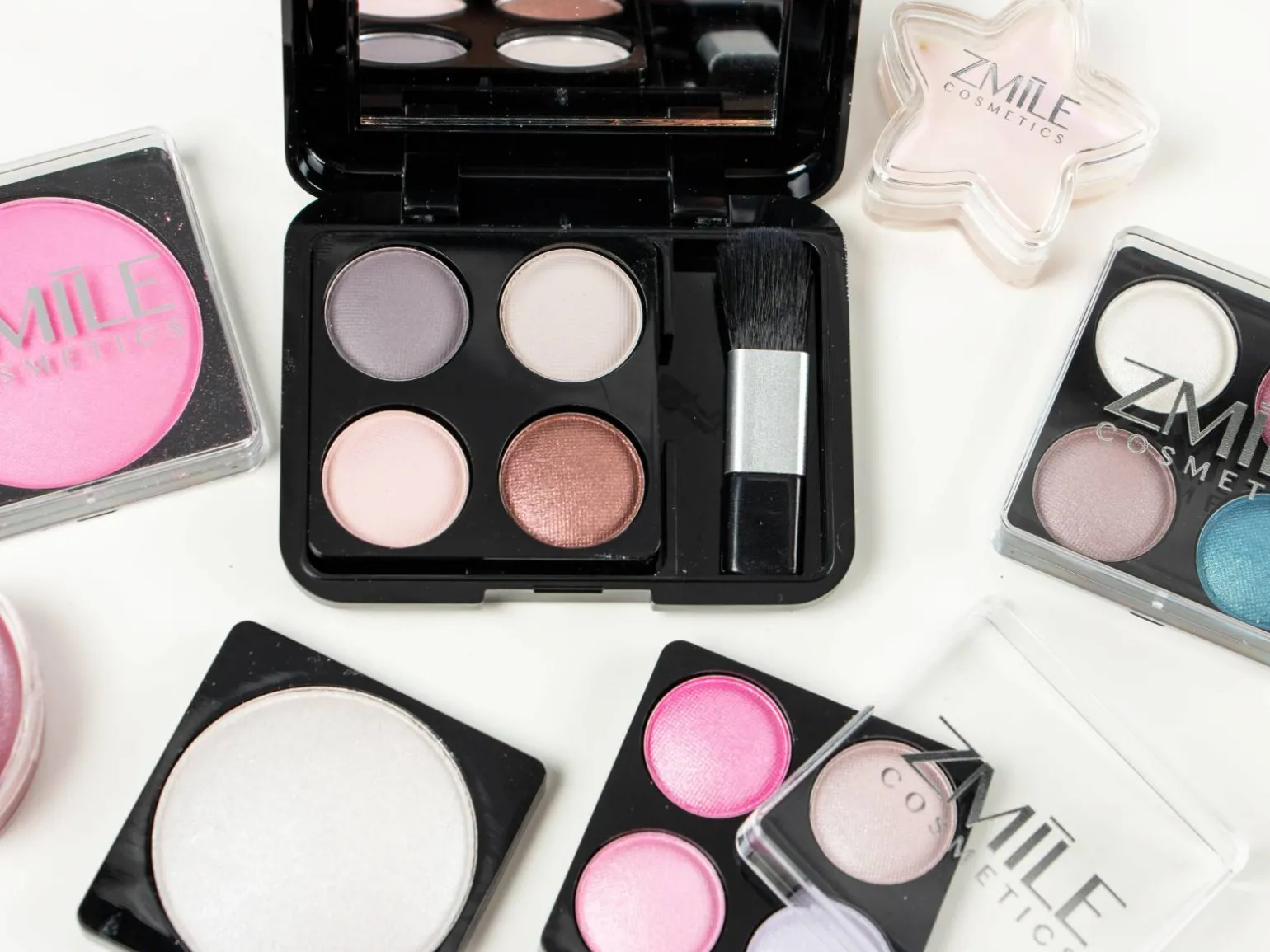 Makeup Julekalender Beauty Christmas - Zmile Cosmetics
