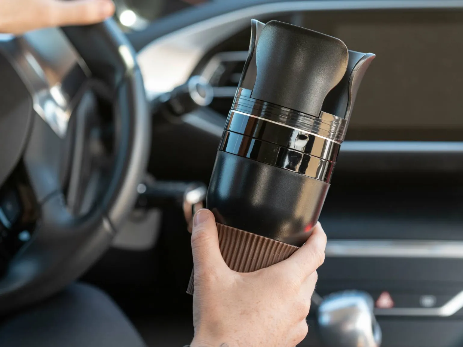 Multi-kopholder til Bilen