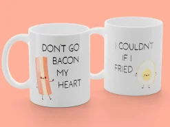 2-pak Krus med tryk - Don't Go Bacon My Heart. I Couldn't If I Fried
