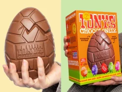 Tony's Chocolonely mælkechokolade med karamel og havsalt-påskeæg