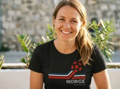 T-shirt med eget design - Fodbold-VM