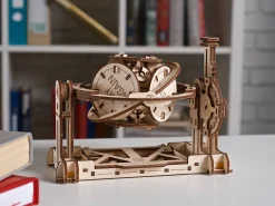 Ugears 3D-puslespil i Træ - Tilfældighedsgenerator STEM Lab