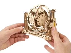 Ugears 3D-puslespil i Træ - Tilfældighedsgenerator STEM Lab